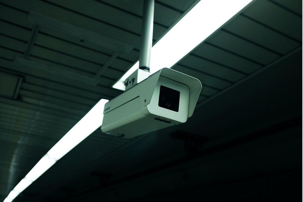 Can Surveillance Cameras See Through Tinted Glass?